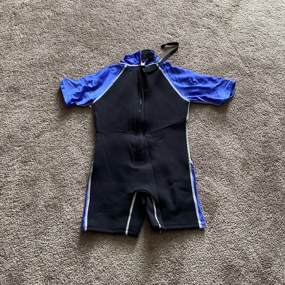Aqua Sphere Wetsuit SIZE XL - Picture 4 of 4